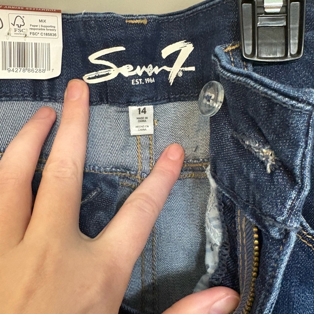 Seven7 Dark Blue Women's Skinny Jeans - Picture 2 of 5